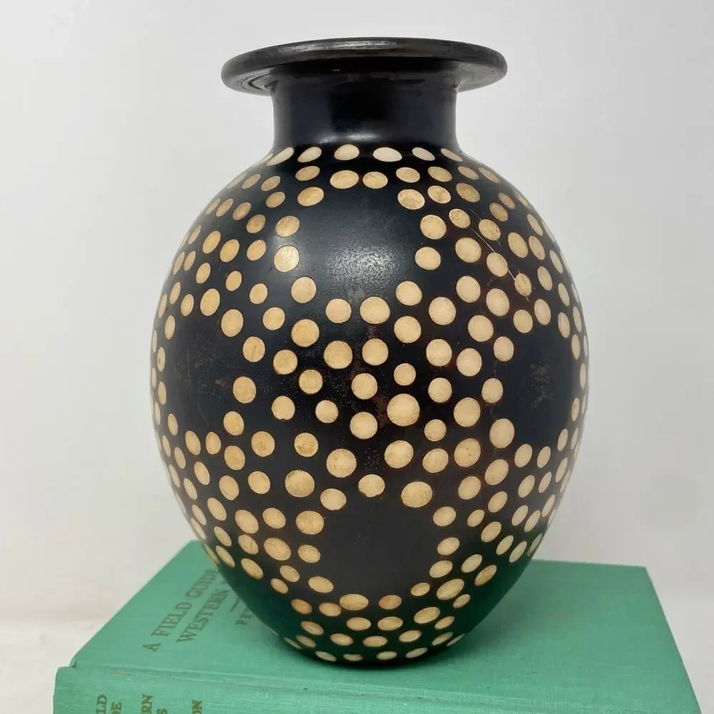 Valeriano Paz Peru Dark Brown Spotted Vase Signed